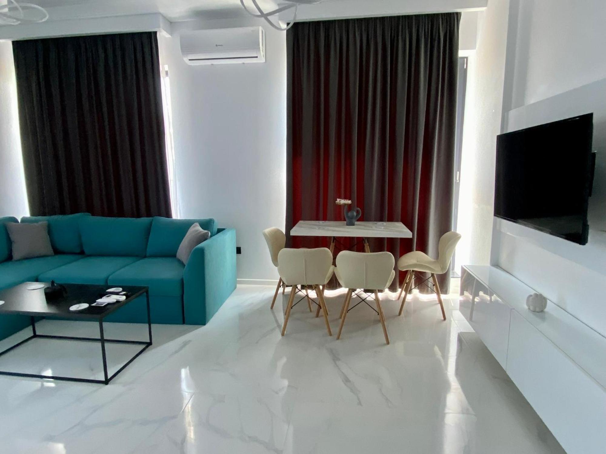 Studio503 By Allegio-mamaia's Seaside Luxury Near Finest Clubs & Beaches Apartment *