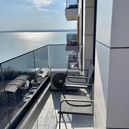 Studio503 By Allegio-Mamaia'S Seaside Luxury Near Finest Clubs & Beaches Exterior photo